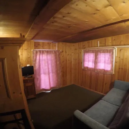 Mini Chalet Chalet